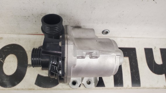 Насос водяной BMW 1, 3, 5 X3 F25, X5 E70 X6 E71 2007-2014