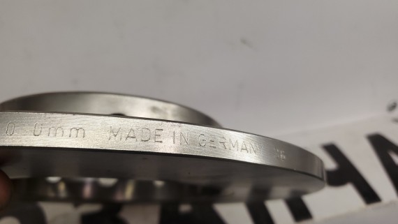 Тормозной диск задний Mercedes-Benz C-Class W202 W124