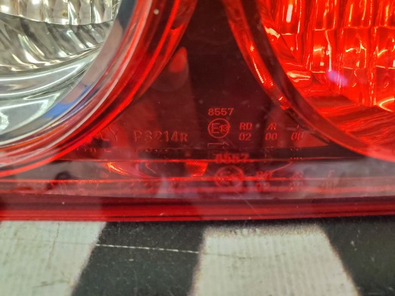 Фонарь внутренний правый Honda Accord 7 2002-2006