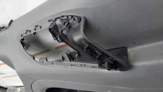 Обшивка двери передняя правая Citroen Berlingo Peugeot Partner B9 2008–2018