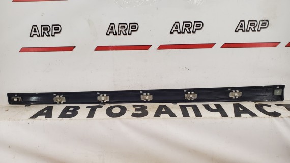 Молдинг двери передний правый Mercedes-Benz S-Class W220 1998-2005