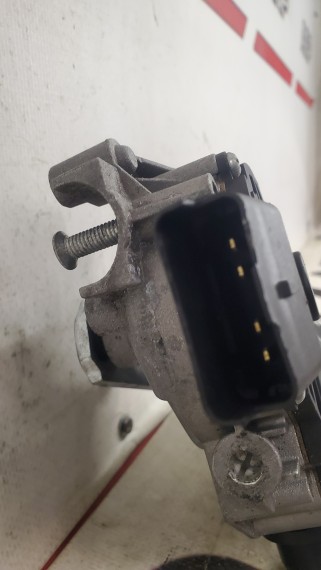 Моторчик стеклоочистителя Renault Master 3 2010-2024