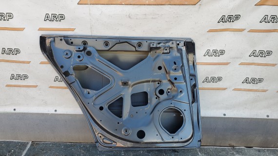 Дверь задняя левая Audi A4 B6 8E 2000—2006