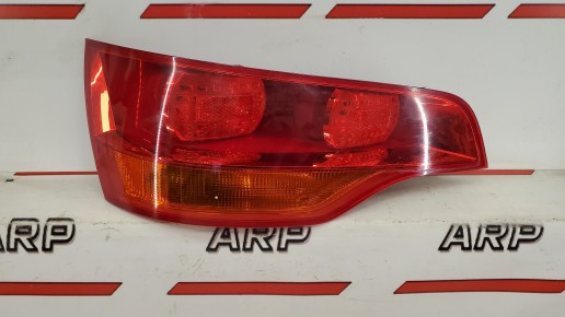 Фонарь задний левый Audi Q7 1 2005-2010