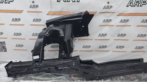 Лонжерон передний правый BMW X5 E53 1999–2007