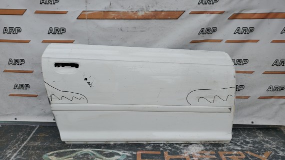 Дверь передняя правая Audi A3 8P 3D 2003-2013