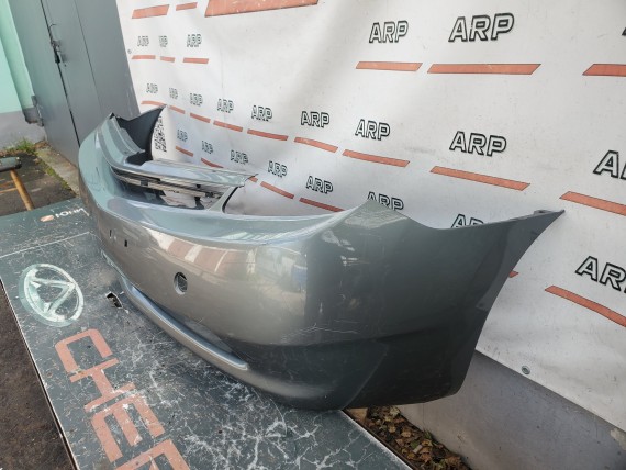 Бампер передний Toyota Prius NHW20 2003-2009