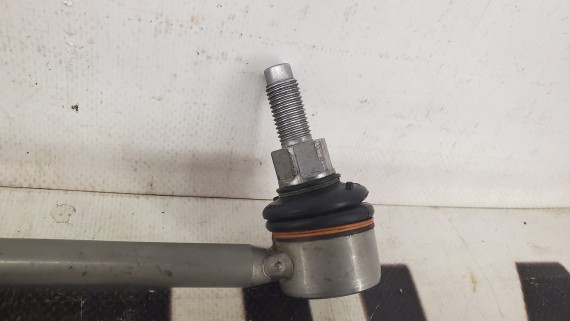 Стойка стабилизатора передняя левая Mercedes-Benz E-Class W213