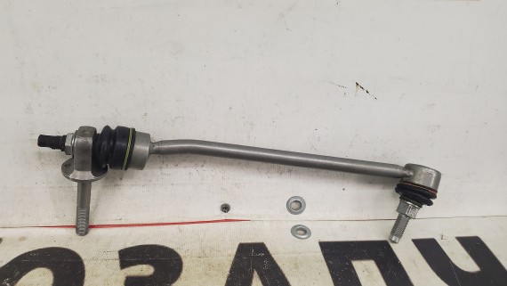 Стойка стабилизатора передняя левая Mercedes-Benz E-Class W213