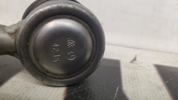 Стойка стабилизатора передняя левая Mercedes-Benz E-Class W213