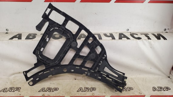 Кронштейн бампера задний правый Porsche Cayenne 958 2010–2018