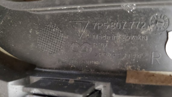 Кронштейн бампера задний правый Porsche Cayenne 958 2010–2018