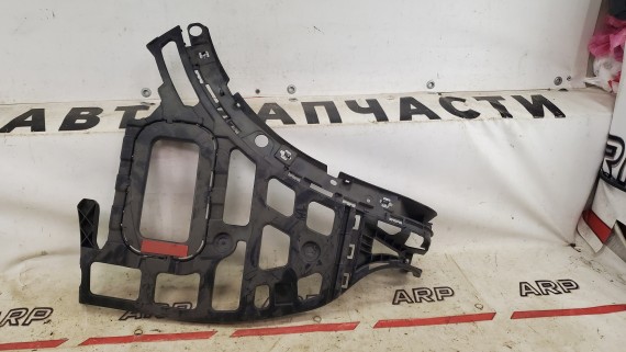 Кронштейн бампера задний правый Porsche Cayenne 958 2010–2018