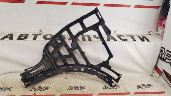 Кронштейн бампера задний левый Porsche Cayenne 958 2010–2018