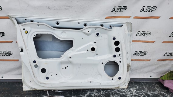 Дверь передняя левая Audi A3 8P 2004-2013