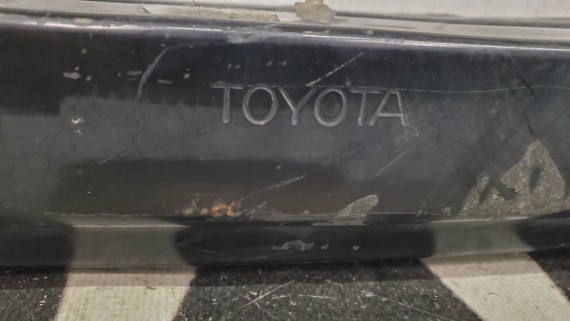 Усилитель переднего бампера Toyota Camry XV50 2011-2018