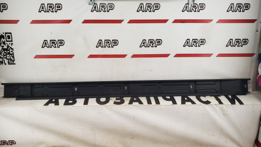 Кронштейн порога правый Mercedes-Benz ML-Class W164 2005–2011