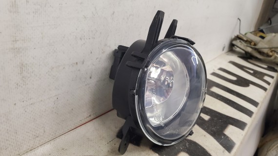 Фара противотуманная левая BMW 2 F45 3 F30 4 F32 2014–2021