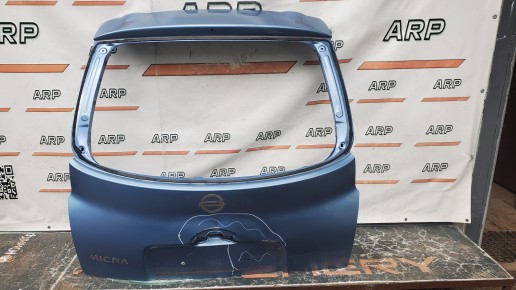 Дверь багажника Nissan Micra K12 2002-2010
