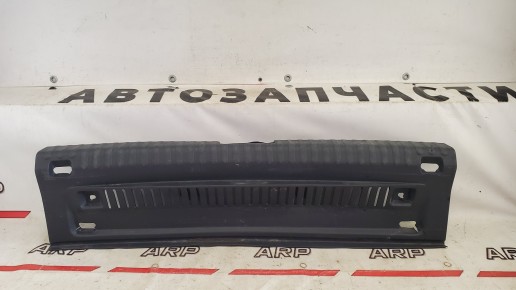 Обшивка багажника Volkswagen Tiguan 1 2007-2016