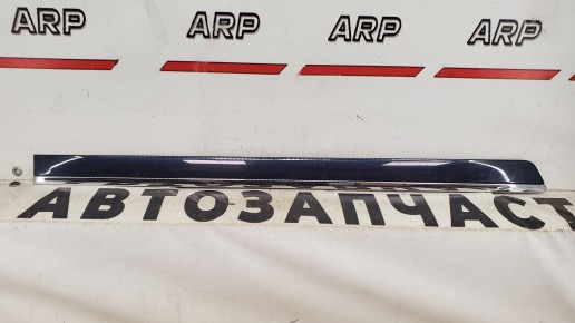 Молдинг двери задней правой Audi A8 D3 Lоng 2004-2010