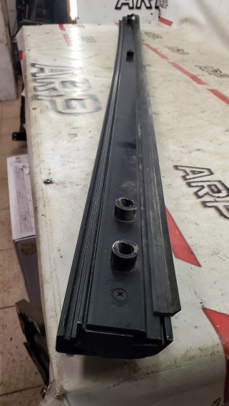 Рейлинг крыши правый Suzuki Grand Vitara 2 2005-2015