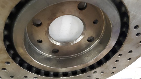 Диск тормозной передний Fiat Bravo 2007-2011 Doblo 2001-2016 