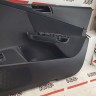 Обшивка двери передняя правая Volkswagen Passat B6 2005-2011