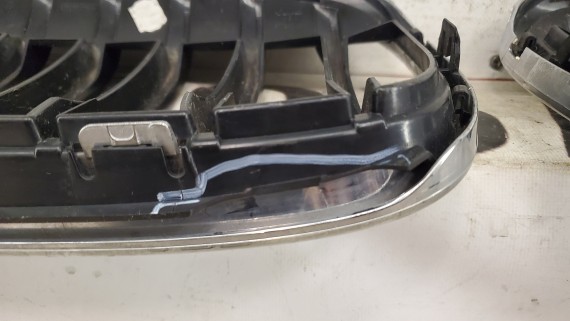 Решетка радиатора BMW X1 F48 2015-2022