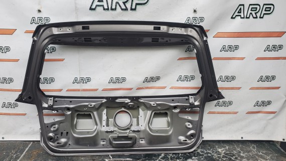 Крышка багажника Volkswagen Golf 7 2013-2020