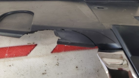 Решетка радиатора Nissan Juke 2010-2019