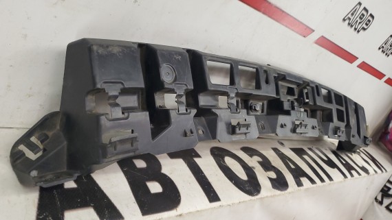 Кронштейн заднего бампера Renault Laguna 3 2007-2015