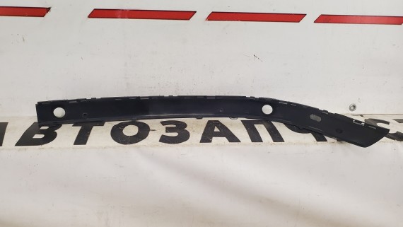 Молдинг переднего бампера правый BMW 7 E65/66 2001-2008