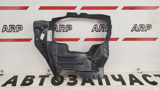 Рамка правой фары Nissan X-Trail T30 2001-2007