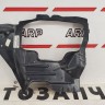 Рамка правой фары Nissan X-Trail T30 2001-2007
