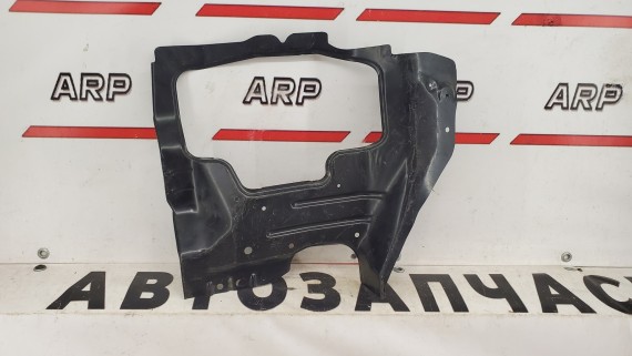 Рамка правой фары Nissan X-Trail T30 2001-2007
