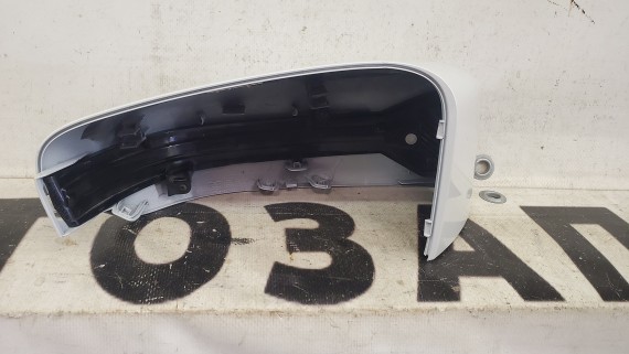 Крышка зеркала левая BMW 7 G11 G12 2015-2023
