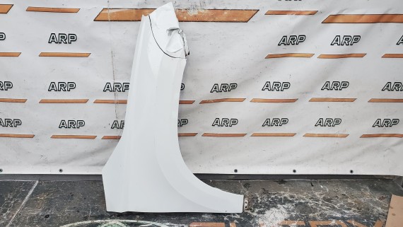 Крыло переднее правое Skoda Karoq 2017–н.в.