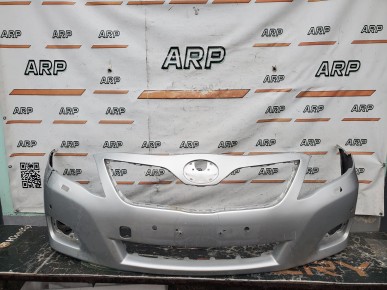 Бампер передний Toyota Camry XV40 2006–2011