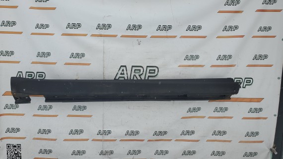 Накладка на порог правая Mercedes-Benz M-Class W164 2005–2011