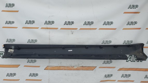 Накладка на порог правая Mercedes-Benz M-Class W164 2005–2011