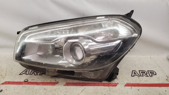 Фара левая Nissan Qashqai J10 2010-2013