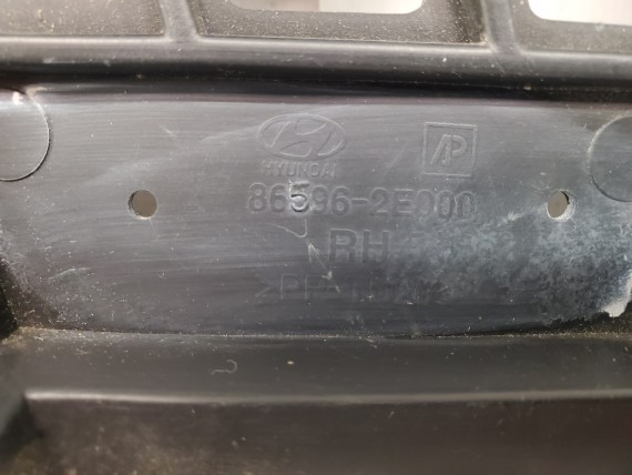 Кронштейн переднего бампера левый нижний Hyundai Tucson 2004-2010