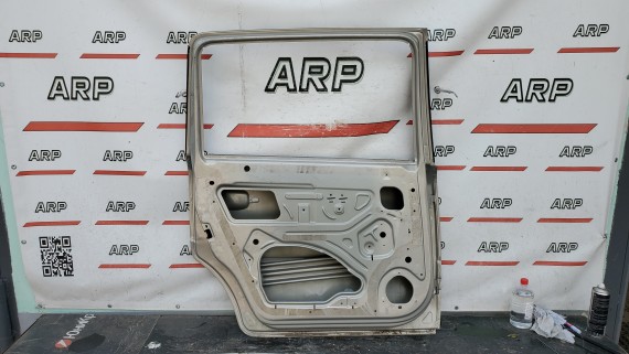 Дверь задняя левая Opel Zafira B 2005-2012