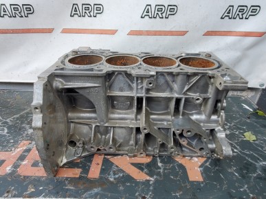 Блок цилиндров Nissan X-Trail 2007 T30 2.5 2000–2007