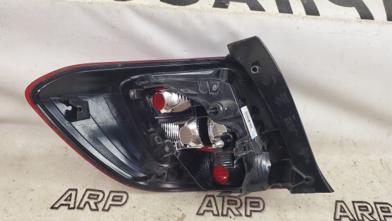 Фонарь задний правый Renault Sandero Stepway 2 2013–2022