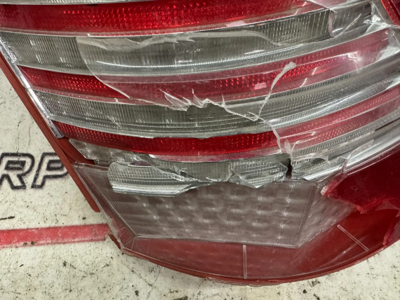 Фонарь задний левый Maybach W240 2002-2010