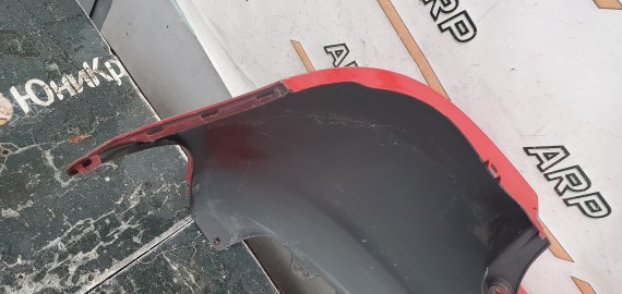 Бампер задний Toyota Yaris 2 2005-2009