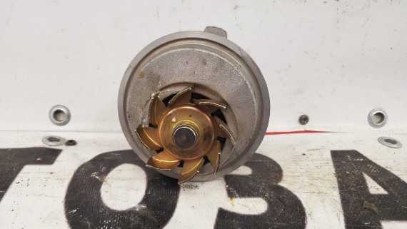 Насос водяной (помпа) Opel Vectra C 2002-2008 2.0 16V