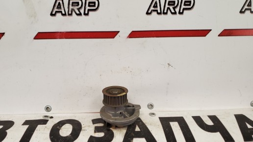 Насос водяной (помпа) Opel Vectra C 2002-2008 2.0 16V